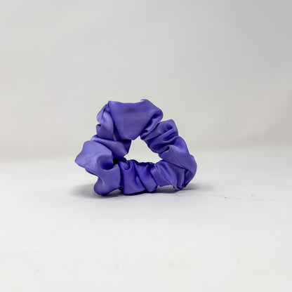 Silk Hair Scrunchies – Gentle, Secure, and Stylish