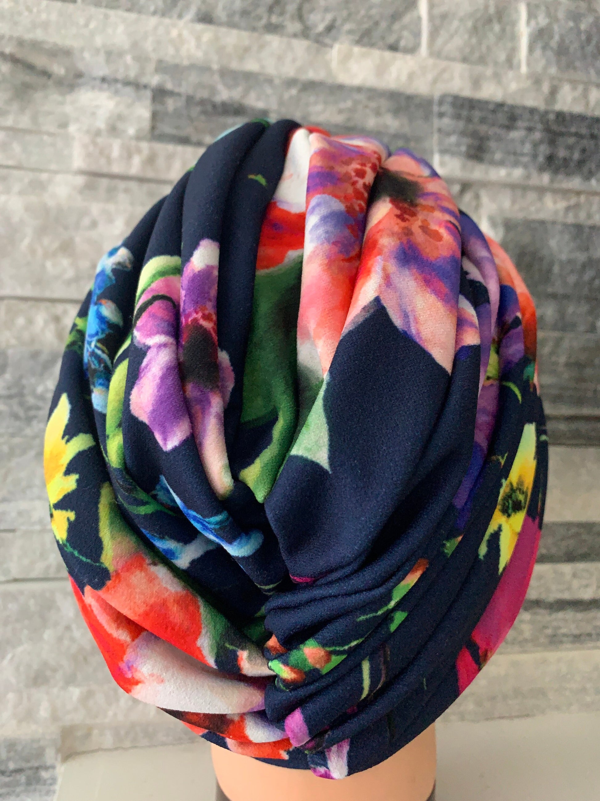 Full Turban Headwear,Big knot Tropical Print Wild flowers Top knot Women’s Turban Cap, Instant Head Scarf Wrap, Floral Retro 1940's Fashion